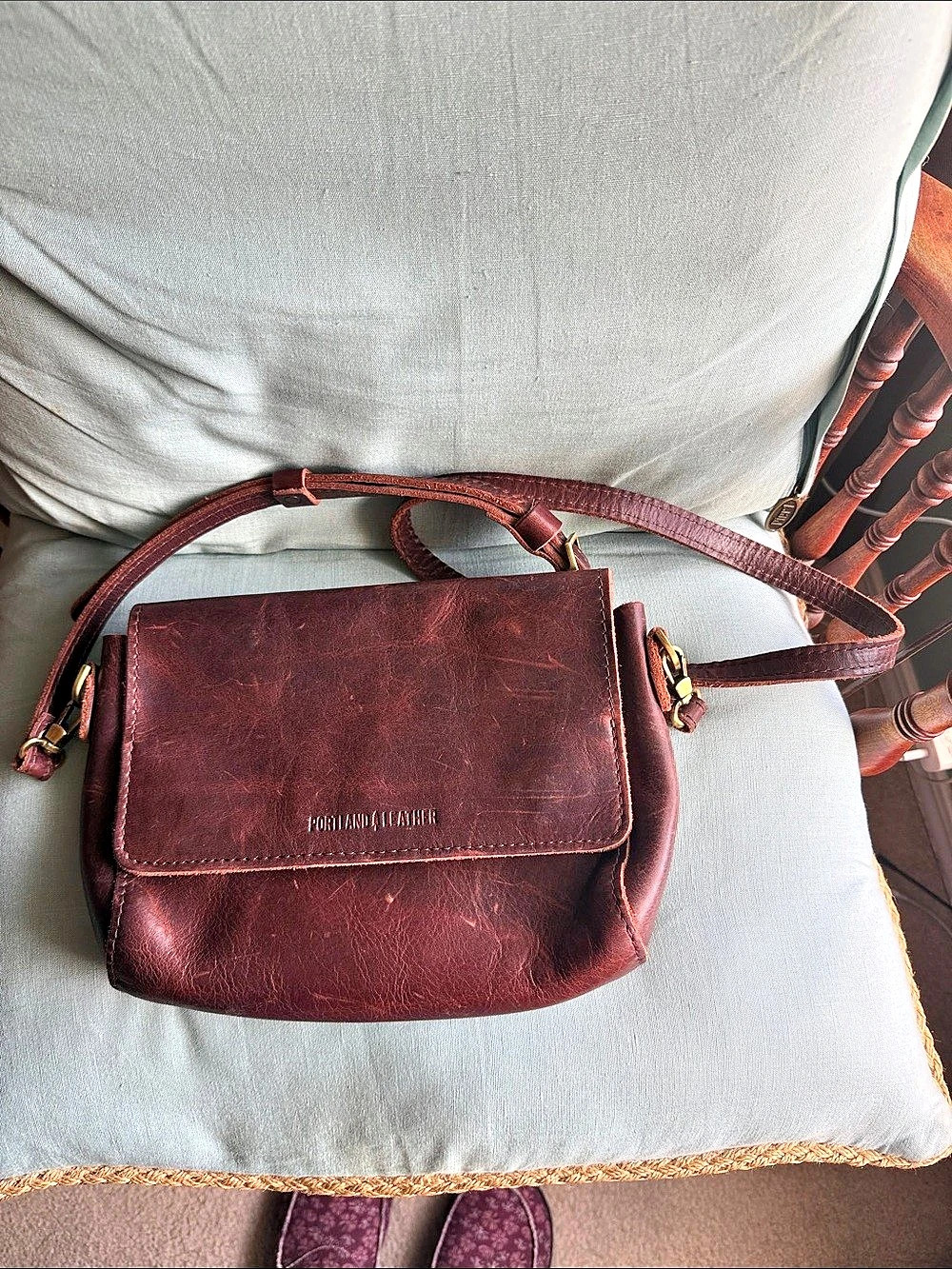 Portland Leather Goods Metro Crossbody Leather Bag in Brown